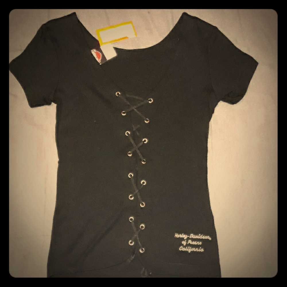 Small black Harley-Davidson tie up the front t-shi